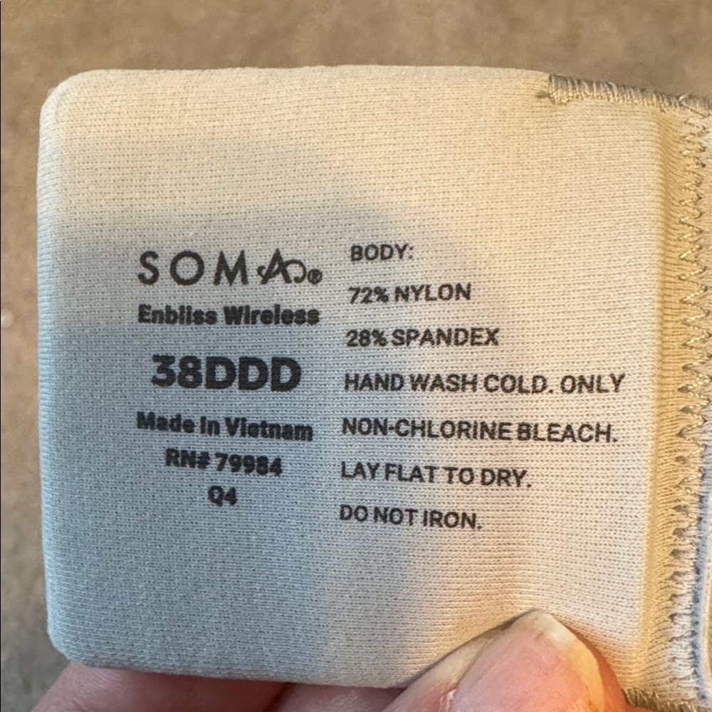 Soma Enbliss Wireless Bra (2) - Picture 3 of 4